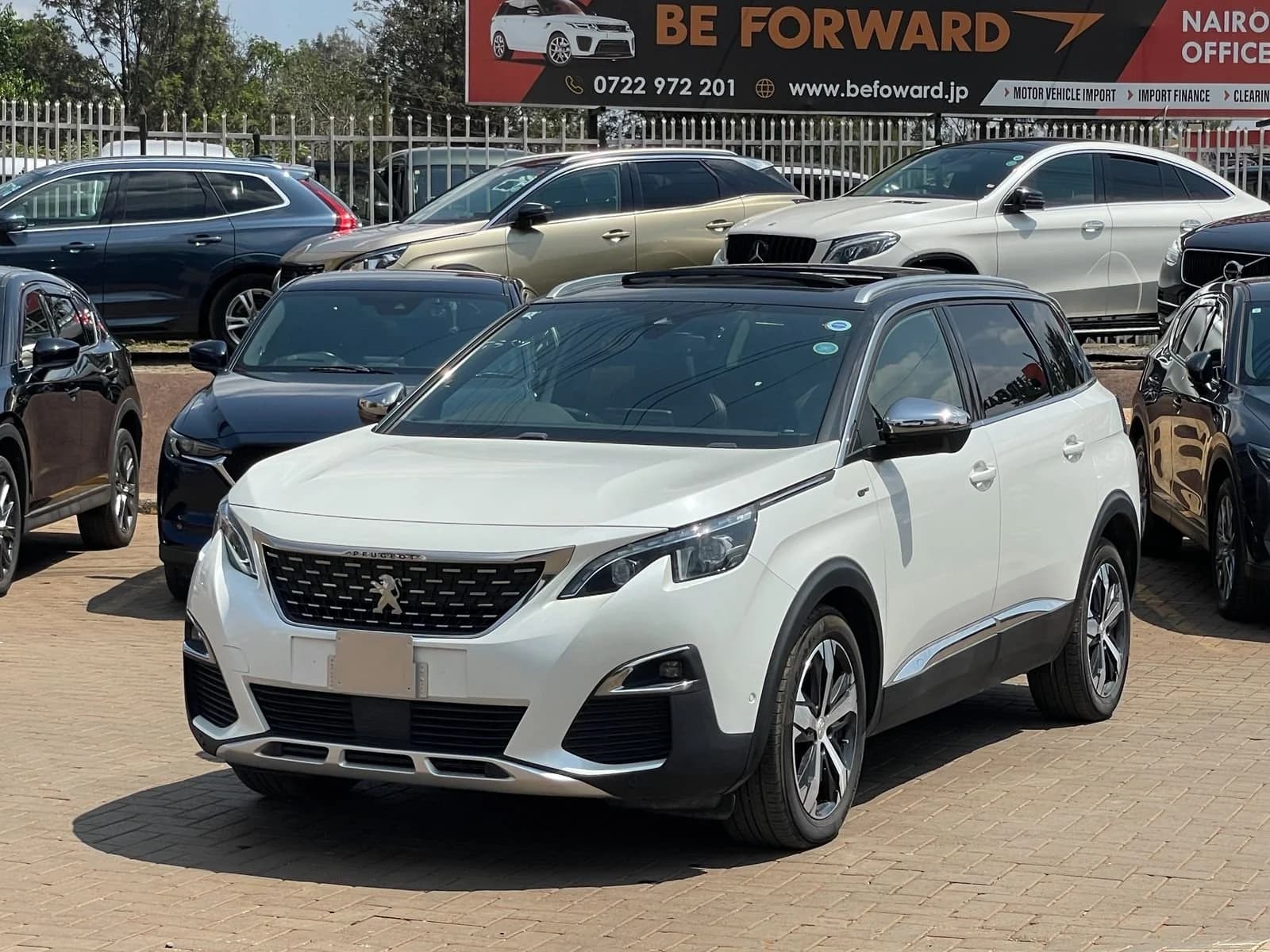 2019 PEUGEOT 5008 GT-LINE thumbnail 3
