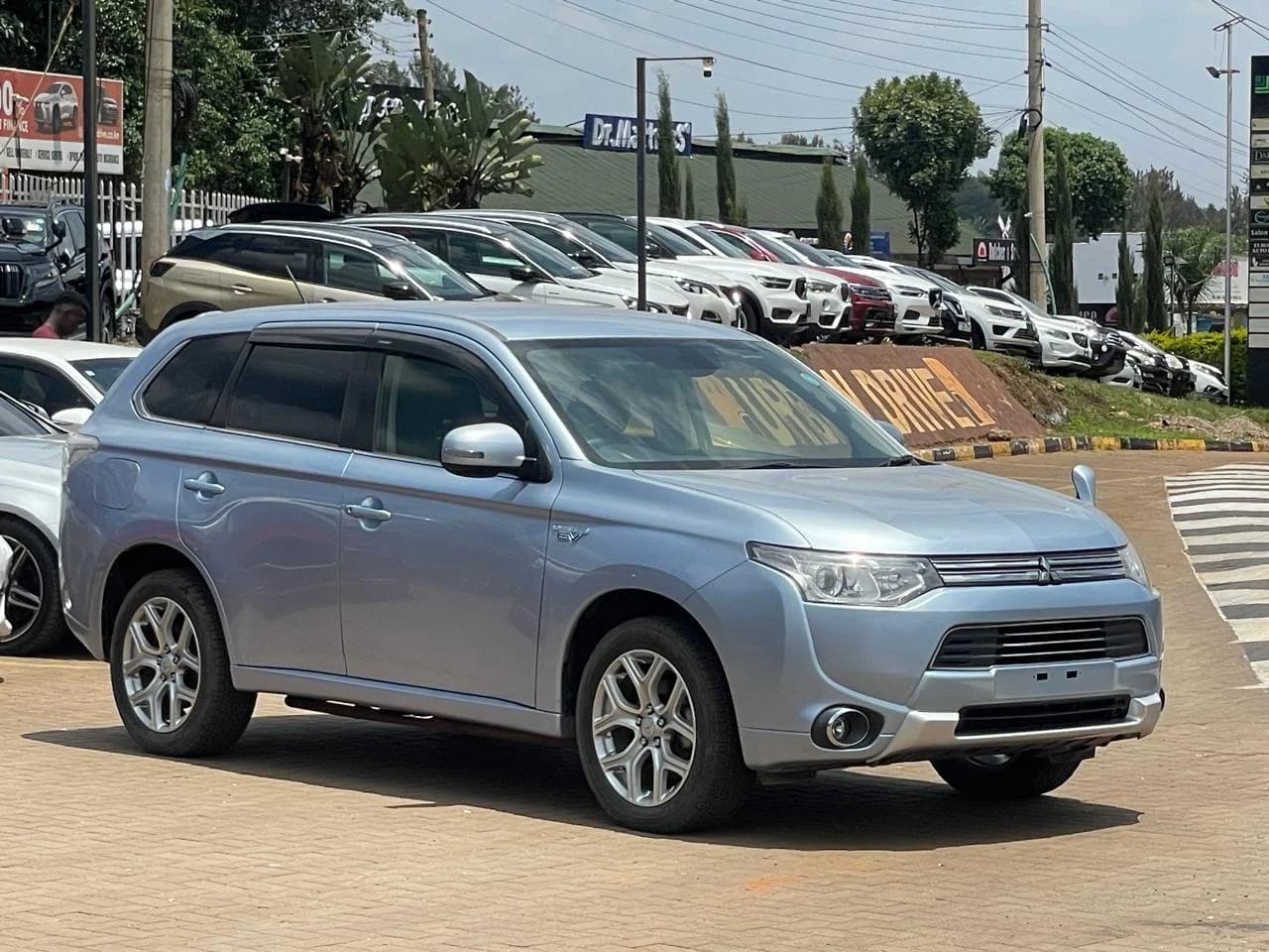 2016 Mitsubishi Outlander PHEV